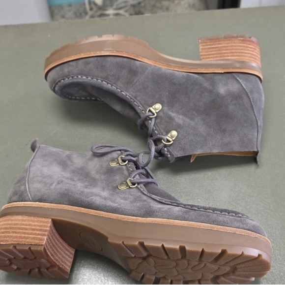 New Kork Ease Whales Boots Sz 7.5 Grey Suede Korkease - Picture 2 of 3